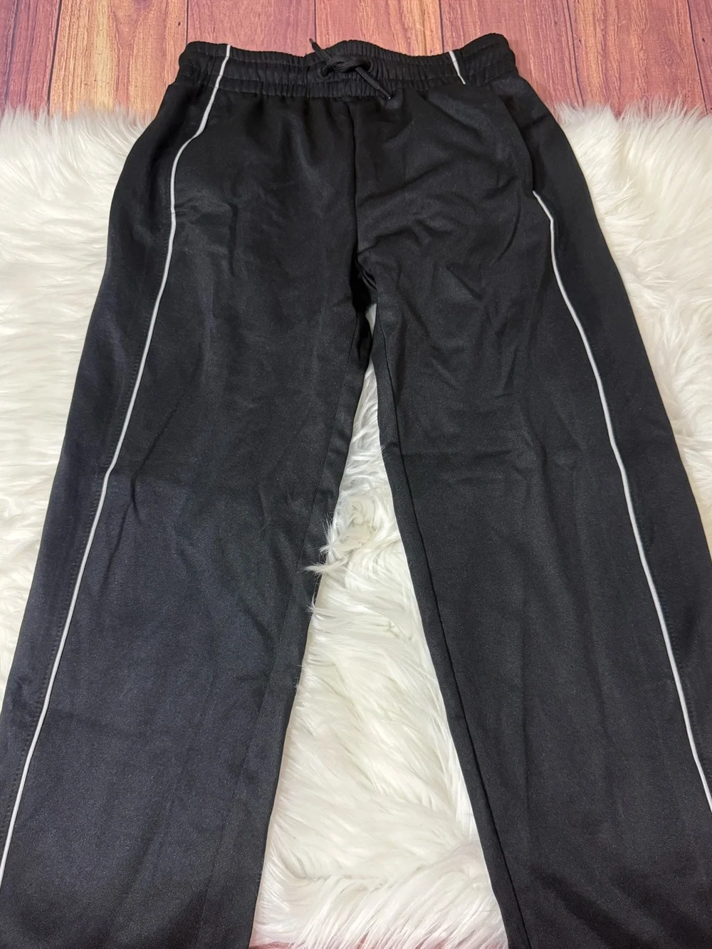 Old Navy Active Black Athletic Pants - Boys Size M (8)
